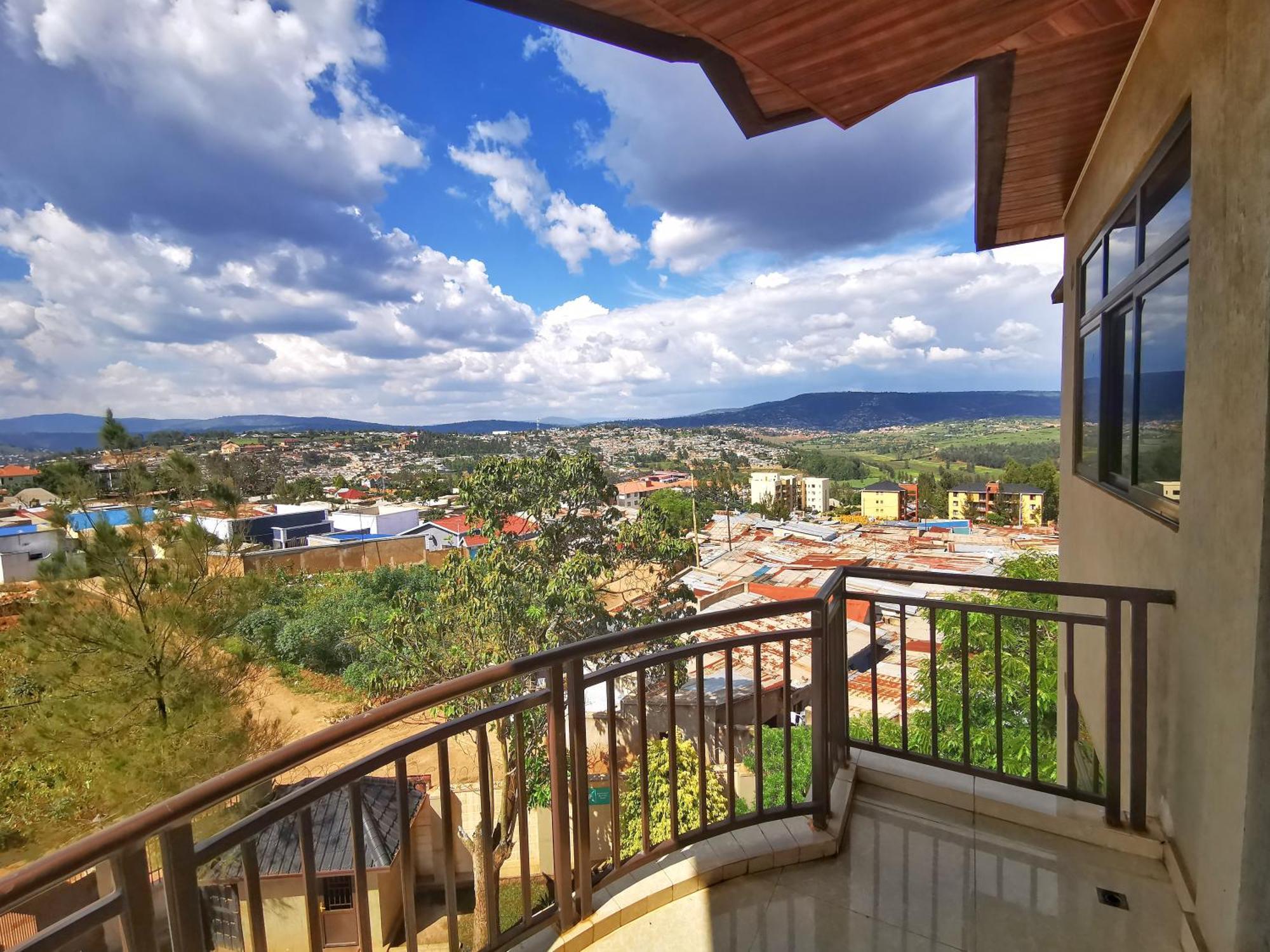Peponi Living Spaces Кигали Экстерьер фото